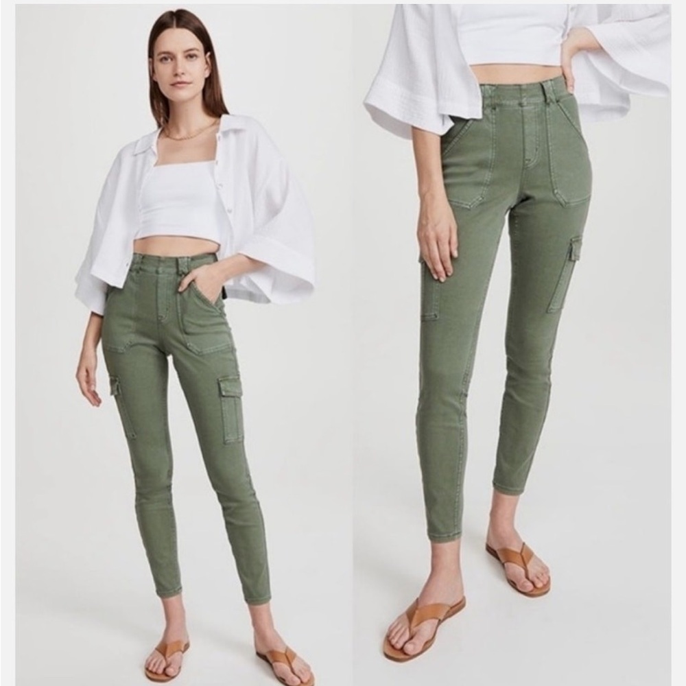 SPANX Stretch Twill Cargo Ankle Pants in Utility Green
